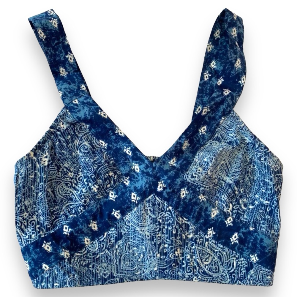 Ecoté By UO Crop Top